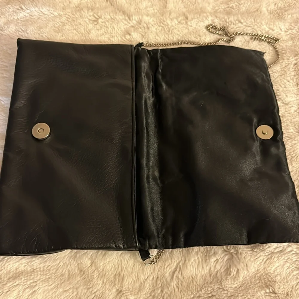 Handbag - Picture 3 of 4